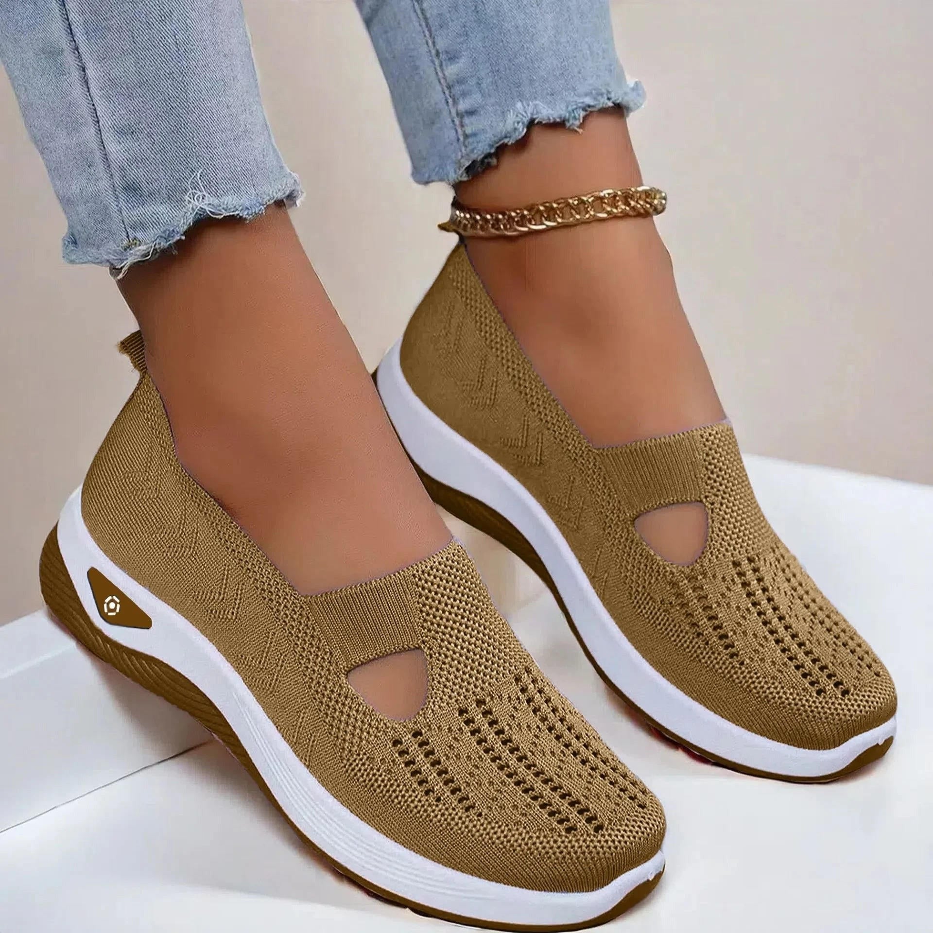 Orthopedic Mesh Walking Sneakers - Coffee