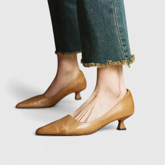 Pointed Toe Kitten Heels