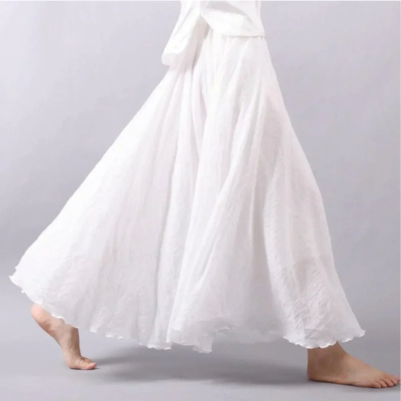 A Line Pleated Maxi Skirt - White