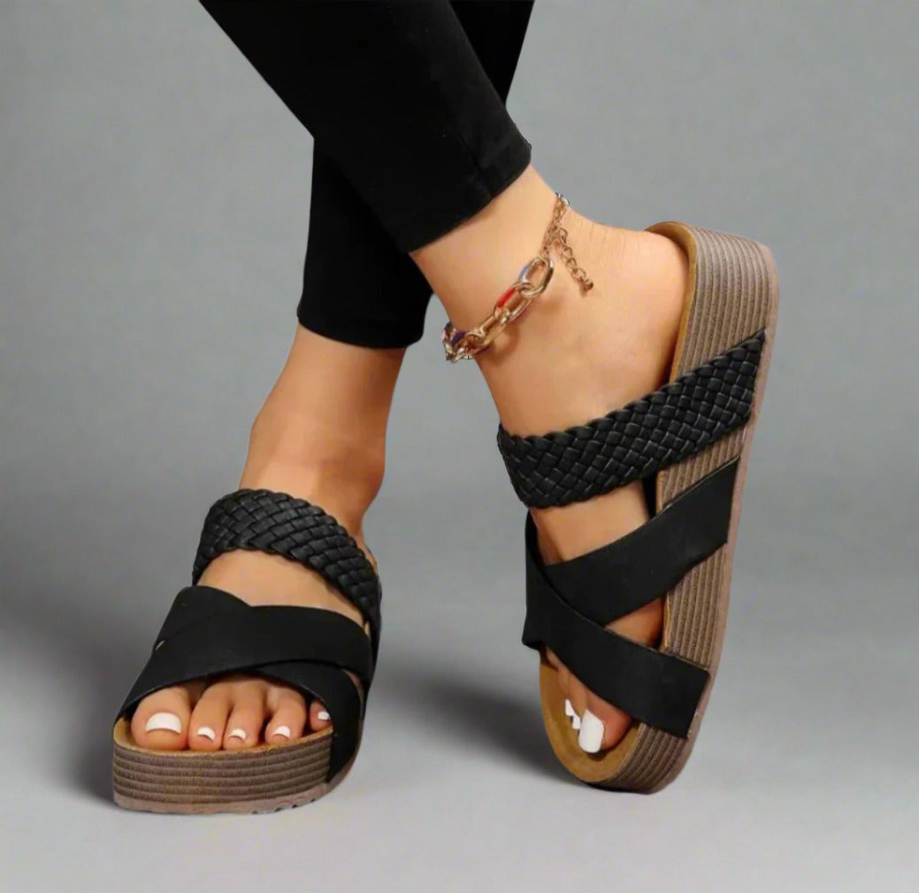 Braided Platform Slide Sandals - Black